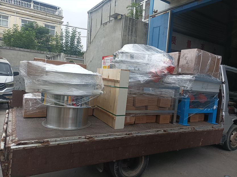 旋振篩、直排篩、直線(xiàn)篩等發(fā)貨