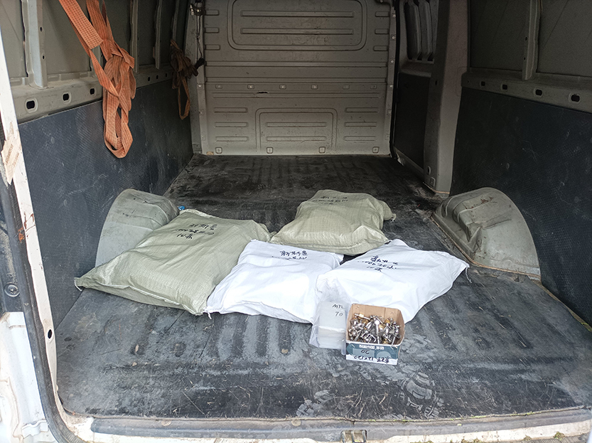 密封圈、網(wǎng)架等發(fā)貨